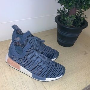 Women’s Adidas Primeknit shoes